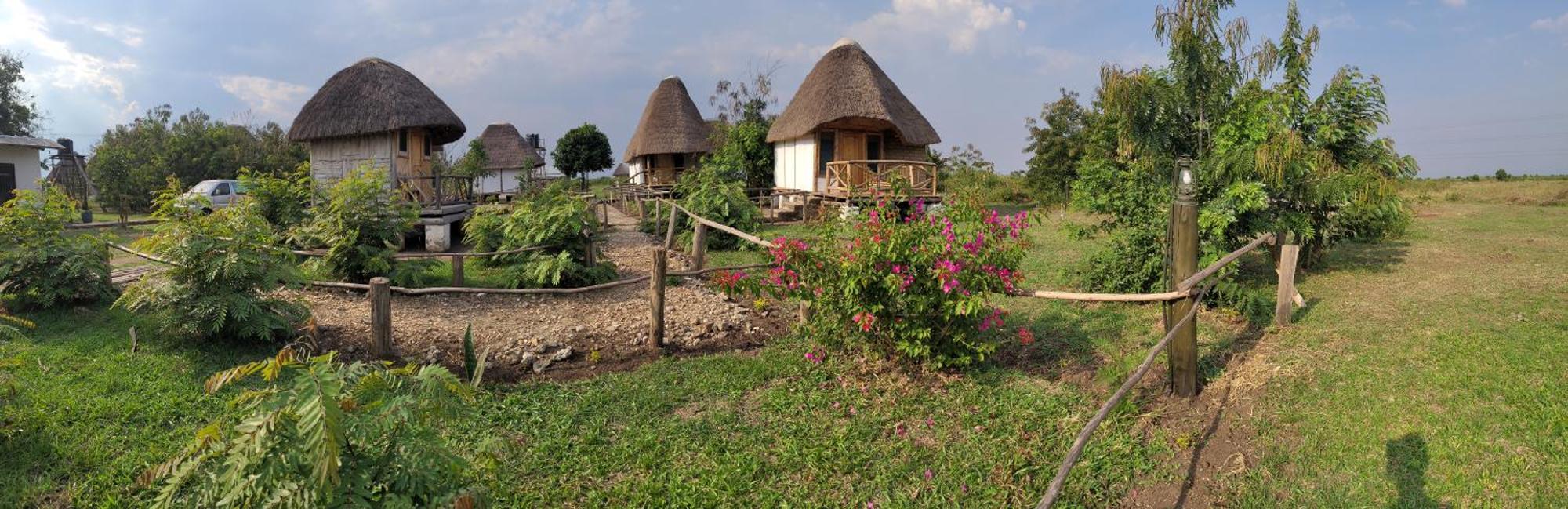 Songbird Safari Lodge & Campsite Katunguru Eksteriør bilde